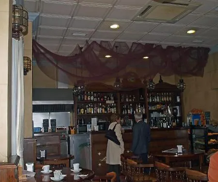 Colón Hotel